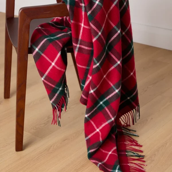 Ashford Lambswool Throw – Green and Red Check